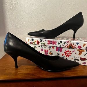 Jeffrey Campbell Black Pumps